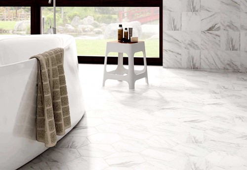 Carrara 25x25-2