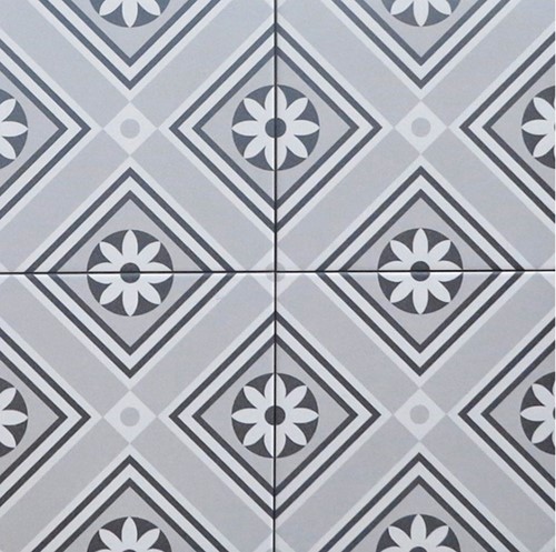 La Madeleine Rosalie 20x20-2