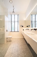 Picasso bathroom
